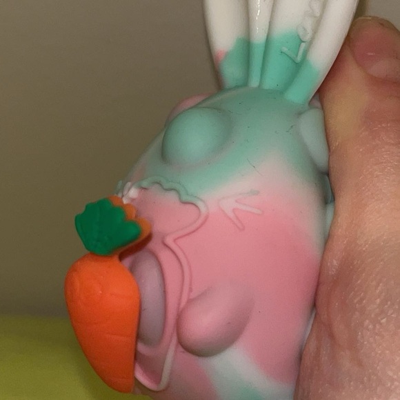 Brand 🆕 Easter themed Pop It Child’s Toy - Picture 4 of 4